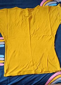 Used Tshirt Set Of 4
