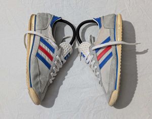 Adidas Retro Sneakers