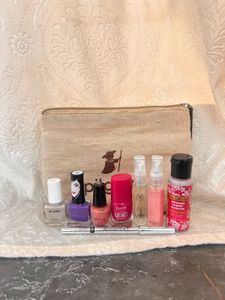 SET OF 8 Beauty Kit with Free Pilgrim Jute Bag