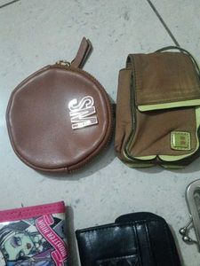 Assorted Women's Wallets( one piece 400)