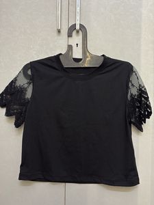 Chic Black Lace Sleeve Crop Top