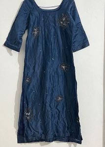 Elegant Navy Blue Embroidered Kurta