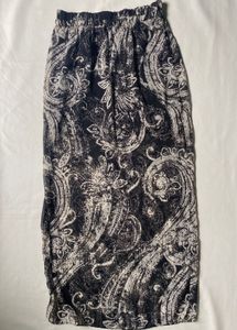 Boho Black &amp; White Paisley Print Skirt