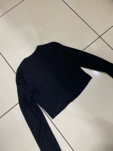 Chic Black Textured Cropped Jacket