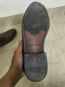 Red Tape Men Brown Leather Formal Derbys