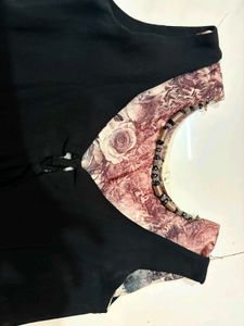 Black long kurta with Floral Detail and mu