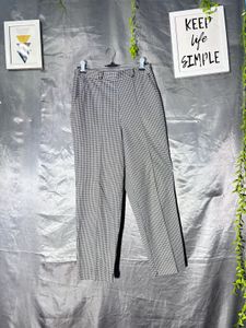 Classic Houndstooth Pants