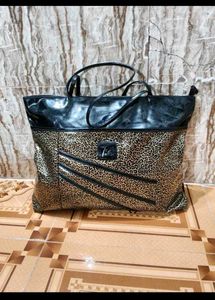 Chic Leopard Print Tote Bag