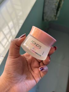 Pond's Bright Beauty Light Creme