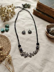 Boho Silver-Tone Leaf Necklace & Earring Set | Han