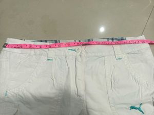 Puma Women's Cargo Shorts Condition Like New
