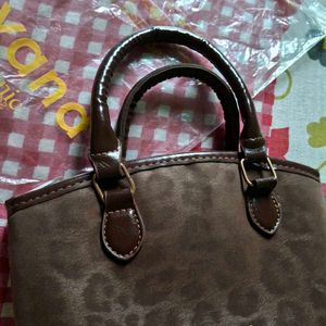 Stylish Brown Leopard Print Handbag