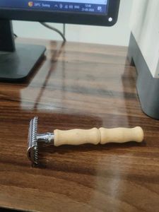 UrbanMooch Double Edge Safety Razor