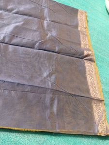 Elegant Saree with Delicate Border