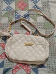 Chic Quilted Crossbody Bag