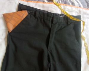 Men's women's both Black Classic Fit Pants