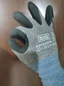 Black &amp; Decker Nitrile Coated Gloves