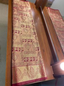 Pure silk saree replica elegant Red &amp; Gold