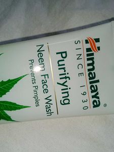 Himalaya Purifying Neem Face Wash