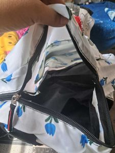 only 1 Cute Floral Print Backpack