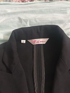 Chic Black Blazer Jacket