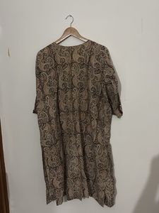 Elegant Paisley Print Kurta