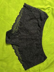 USED and Customiseable cotton black lace panty