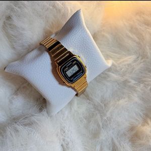 Casio dupe Vintage Gold Digital Watch