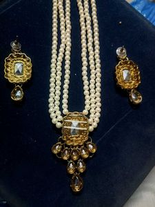 Pearl and Crystal Necklace Set