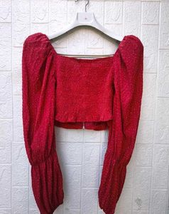 New with tag Chic Red Ruched Cropped Top