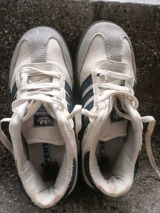 Adidas Casual Sneakers