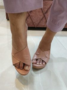Chic Pink Slide Sandals