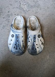 Comfortable Swirl Print Clogs