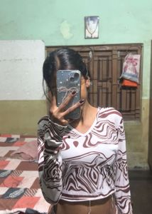 Trendy Abstract Print Mesh Top
