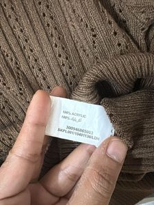 Stylish Brown Cropped Sweater