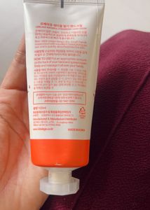 KOREAN  Strawberry Hand Cream