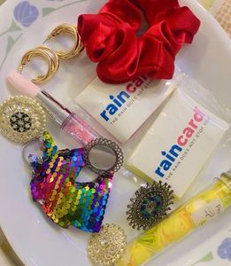 Mystery Scoop – Cute Accessories Box