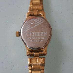 Citizen Quartz Gold Watch⌚️