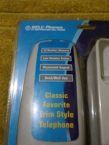 Bell Classic Trim Style Telephone Model 52850B