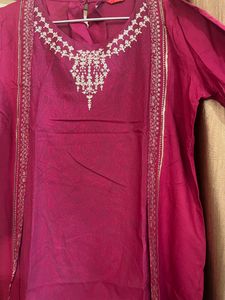 W Red Kurta - Large