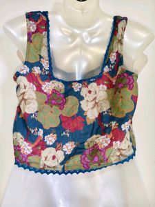 Floral Print Cropped Button-Up Top