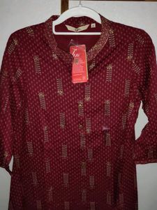 Small Size - Avaasa Short Kurti