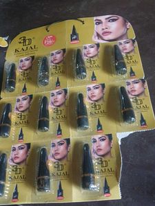 11 piece of 3d kajal stick