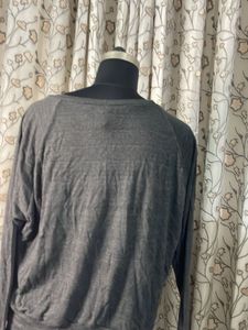 Grey Skull Print Long Sleeve Top