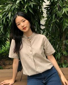 New with tag Casual Beige Short-Sleeve Top