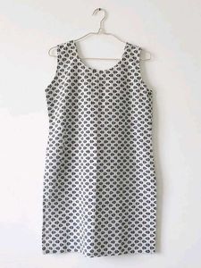 Chic Print Sleeveless Kurtis *COMBO