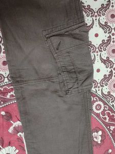Cargo tracking pants