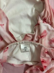 Chic Rose Print Ruched Top
