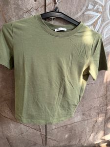 Zara Pack of 2 Cropped T-Shirt