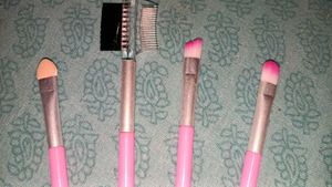 Pink Makeup Brush Set